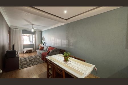 Casa à venda com 148m², 2 quartos e 6 vagasSala - Sala de Jantar 
