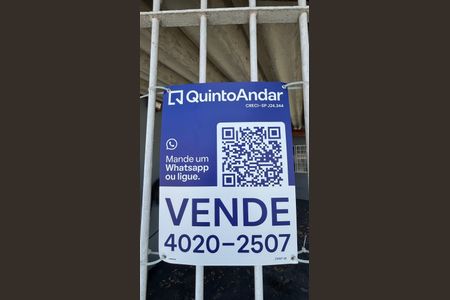 Casa à venda com 148m², 2 quartos e 6 vagasFachada