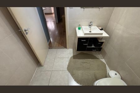 Casa à venda com 148m², 2 quartos e 6 vagasBanheiro
