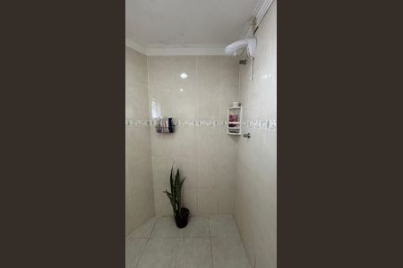 Casa à venda com 148m², 2 quartos e 6 vagasBanheiro