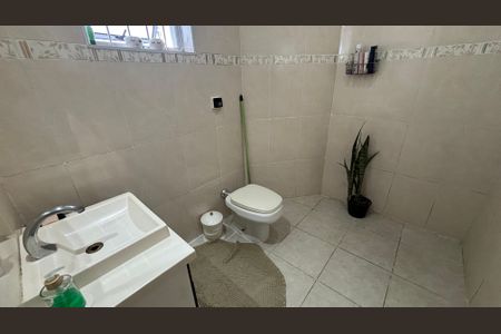 Casa à venda com 148m², 2 quartos e 6 vagasBanheiro
