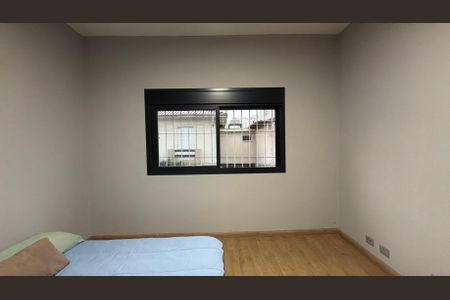 Casa à venda com 100m², 2 quartos e 1 vagaQuarto