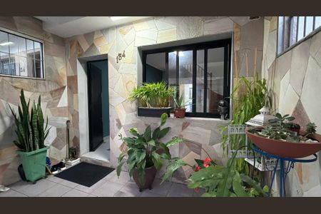 Casa à venda com 100m², 2 quartos e 1 vagaGaragem