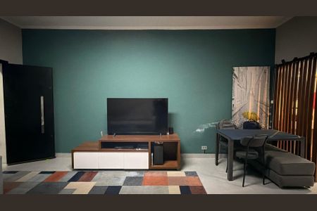 Casa à venda com 100m², 2 quartos e 1 vagaSala