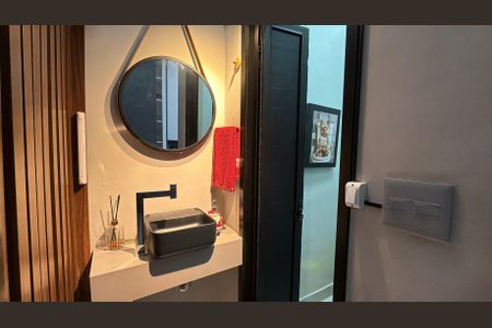 Casa à venda com 100m², 2 quartos e 1 vagaLavabo