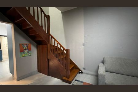 Casa à venda com 100m², 2 quartos e 1 vagaSala