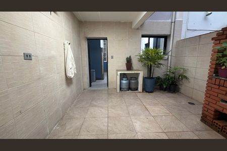 Casa à venda com 100m², 2 quartos e 1 vagaChurrasqueira