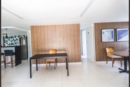 Apartamento para alugar com 44m², 2 quartos e 1 vagaHall de entrada