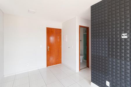 Sala de apartamento para alugar com 2 quartos, 45m² em Helena Maria, Osasco