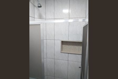 Apartamento à venda com 75m², 2 quartos e 1 vaga Apartamento à venda com 75m², 2 quartos e 1 vagaBanheiro