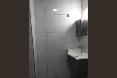Apartamento à venda com 75m², 2 quartos e 1 vaga Apartamento à venda com 75m², 2 quartos e 1 vagaBanheiro