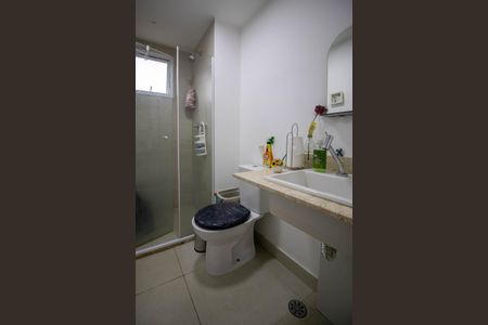 Apartamento à venda com 67m², 2 quartos e 1 vagaBanheiro Suíte 