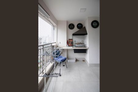 Apartamento à venda com 67m², 2 quartos e 1 vagaVaranda 