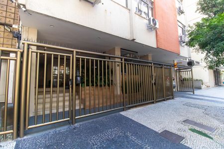 Apartamento à venda com 110m², 3 quartos e 1 vaga Apartamento à venda com 110m², 3 quartos e 1 vagaFachada