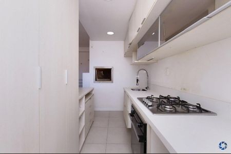 Cozinha de apartamento para alugar com 3 quartos, 67m² em Teresópolis, Porto Alegre