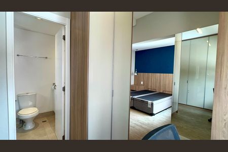 Apartamento à venda com 82m², 2 quartos e 2 vagas Apartamento à venda com 82m², 2 quartos e 2 vagasCloset da suíte