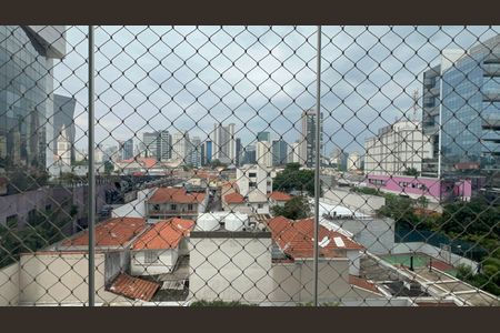 Apartamento à venda com 82m², 2 quartos e 2 vagas Apartamento à venda com 82m², 2 quartos e 2 vagasVaranda