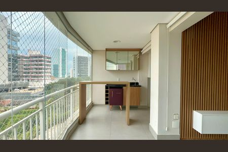 Apartamento à venda com 82m², 2 quartos e 2 vagas Apartamento à venda com 82m², 2 quartos e 2 vagasVaranda