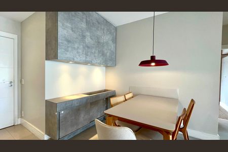 Sala de Jantar de apartamento à venda com 2 quartos, 82m² em Pinheiros, São Paulo