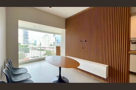 Apartamento à venda com 82m², 2 quartos e 2 vagas Apartamento à venda com 82m², 2 quartos e 2 vagasSala