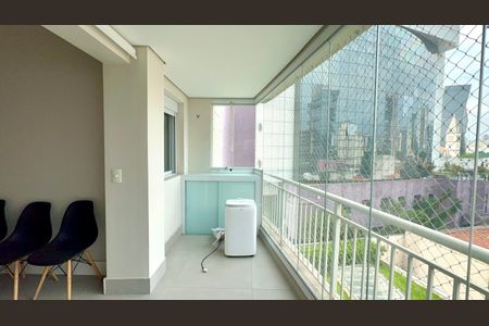 Apartamento à venda com 82m², 2 quartos e 2 vagas Apartamento à venda com 82m², 2 quartos e 2 vagasVaranda