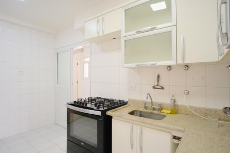 Apartamento à venda com 93m², 3 quartos e 2 vagasCozinha