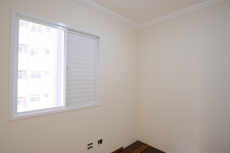 Apartamento à venda com 93m², 3 quartos e 2 vagasQuarto 2