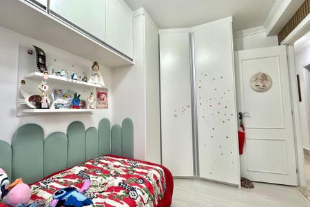Apartamento à venda com 107m², 4 quartos e 2 vagas Apartamento à venda com 107m², 4 quartos e 2 vagasSuite 2