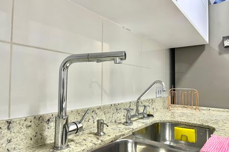 Apartamento à venda com 107m², 4 quartos e 2 vagas Apartamento à venda com 107m², 4 quartos e 2 vagasCozinha