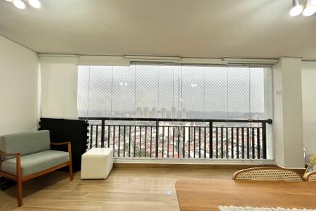 Apartamento à venda com 107m², 4 quartos e 2 vagas Apartamento à venda com 107m², 4 quartos e 2 vagasVaranda