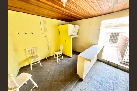 Casa para alugar com 170m², 2 quartos e 1 vaga Casa para alugar com 170m², 2 quartos e 1 vagaVaranda gourmet