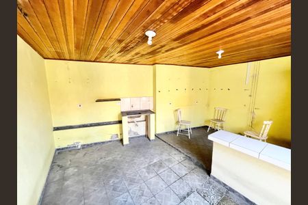 Casa para alugar com 170m², 2 quartos e 1 vaga Casa para alugar com 170m², 2 quartos e 1 vagaVaranda gourmet