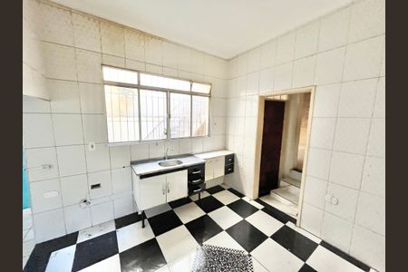 Casa para alugar com 170m², 2 quartos e 1 vaga Casa para alugar com 170m², 2 quartos e 1 vagaCozinha
