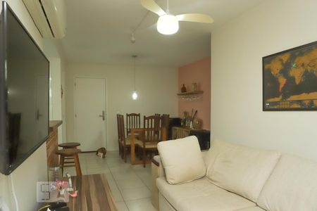 Sala de apartamento para alugar com 2 quartos, 97m² em Recreio dos Bandeirantes, Rio de Janeiro