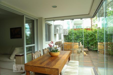 Varanda de apartamento para alugar com 2 quartos, 97m² em Recreio dos Bandeirantes, Rio de Janeiro