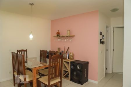 Sala de apartamento para alugar com 2 quartos, 97m² em Recreio dos Bandeirantes, Rio de Janeiro