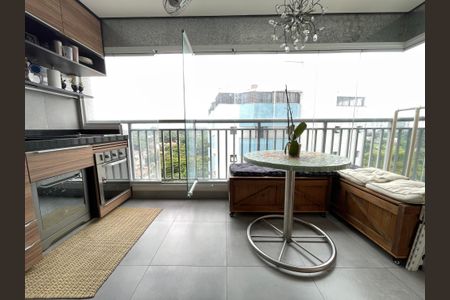 Apartamento à venda com 45m², 1 quarto e 1 vaga Apartamento à venda com 45m², 1 quarto e 1 vagaVaranda