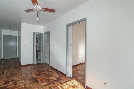 Sala de apartamento para alugar com 1 quarto, 60m² em Passo D’areia, Porto Alegre
