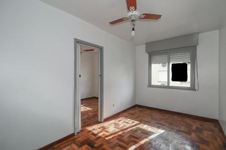 Sala de apartamento para alugar com 1 quarto, 60m² em Passo D’areia, Porto Alegre