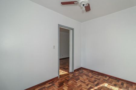 Quarto de apartamento para alugar com 1 quarto, 60m² em Passo D’areia, Porto Alegre