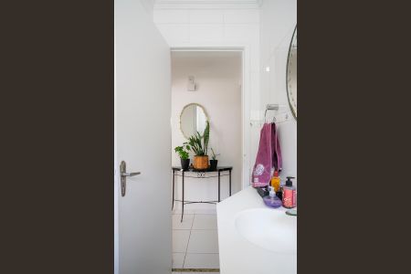 Casa à venda com 340m², 3 quartos e 2 vagasLavabo