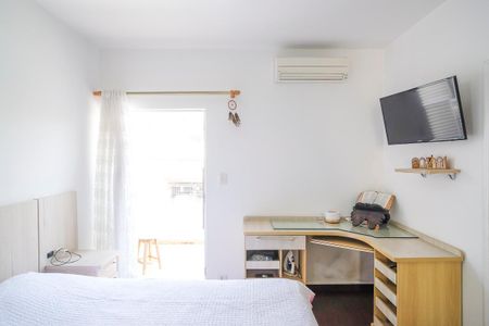 Casa à venda com 340m², 3 quartos e 2 vagasSuíte