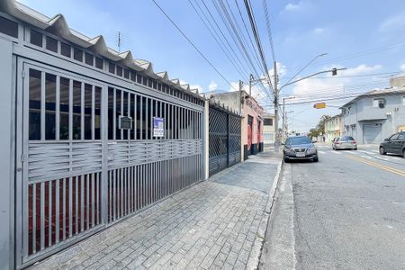 Casa à venda com 340m², 3 quartos e 2 vagasFachada + plaquinha