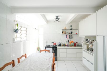 Casa à venda com 340m², 3 quartos e 2 vagasCozinha