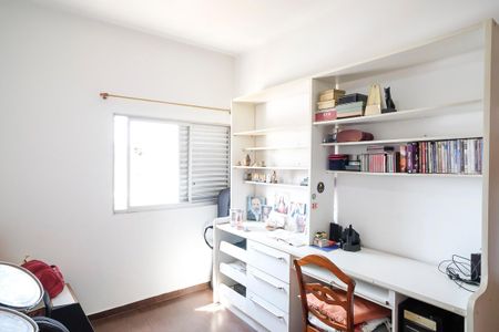 Casa à venda com 340m², 3 quartos e 2 vagasQuarto 2