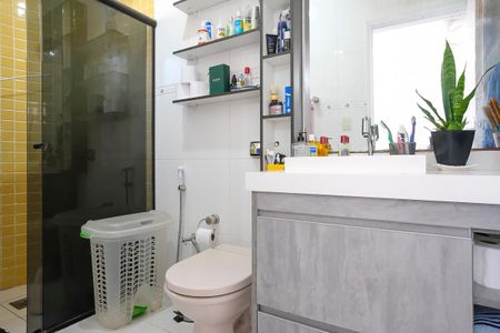 Casa à venda com 340m², 3 quartos e 2 vagasBanheiro da suíte