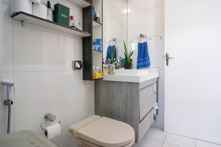 Casa à venda com 340m², 3 quartos e 2 vagasBanheiro da suíte