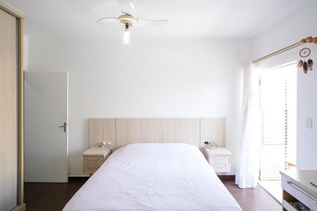 Casa à venda com 340m², 3 quartos e 2 vagasSuíte