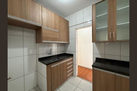 Apartamento à venda com 3 quartos, 70m² em Carlos Prates, Belo Horizonte