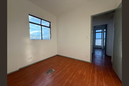 Apartamento à venda com 3 quartos, 70m² em Carlos Prates, Belo Horizonte